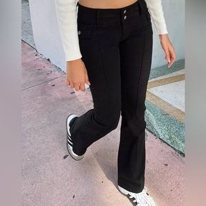 Brandy Melville Agatha pant never worn size s